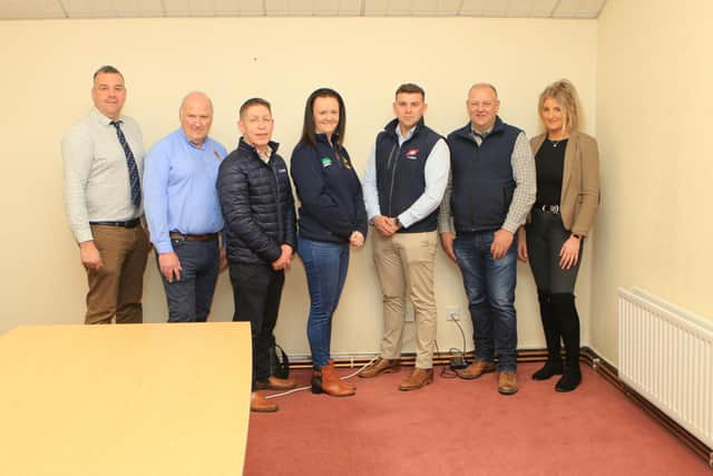 Chairman Keith Nelson and Secretary Julie Stinson picture with some of the Northern Ireland Simmental 2022 National Show sponsors. Included in the picture are Kenneth Berry Irwin Feeds, Rodney Brown Danske Bank, Geraldine McElduff Countryside Services, James Diamond ABP Food Group and Matthew Cunning, Fane Valley Stores.