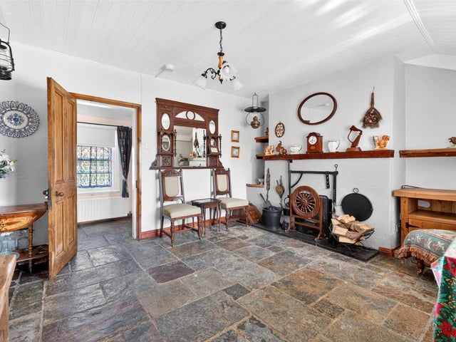 'The Haven', 31 Halfpenny Gate Road Moira, Lisburn, BT67 0HW 2 Bed Detached Bungalow