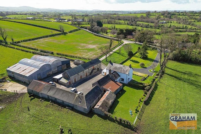 There is also an extensive range of outbuildings and hard standing yard areas. Outbuildings include two large four link barns with full length lean to barns. Image: www.hgraham.co.uk