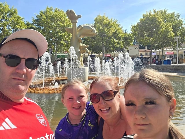 Shauna, husband Colin and kids Eadaoin and Eimear