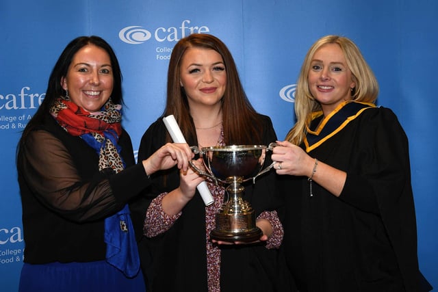 Megan Andrews (Crumlin) was awarded the VSSCO Cup for first overall on the Level 2 Certificate in Veterinary Care Support by Fiona McFarland, (Senior Vice President, Northern Ireland Veterinary Association) and was congratulated by Louise Taylor (Lecturer, CAFRE). (Pic: CAFRE)