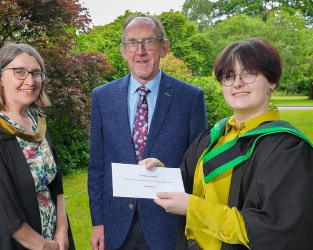 The Vaughan Trust Prize was presented to the top student on the BSc (Hons) Degree in Equine Management programme, Thalia O’Hare (Belfast) by Alan Warnock. Congratulating Thalia on her outstanding achievement was Jane Elliott (Head of Equine, Enniskillen Campus, CAFRE). Pic: CAFRE