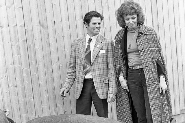 Mr Stanley Anderson, Tullyconnell, Cookstown, Co Tyrone, inspecting the Duroc pigs on arrival from quarantine at his farm in April 1982, with Mrs Zdena Holden, director from the breeding farm in England. Picture: Farming Life/News Letter archives