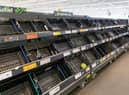 Empty supermarket shelves (photo: Adobe)