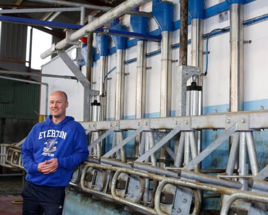 Rathfriland, Co Down dairy farmer Andrew Murray almost halved milking time by installing the PipeFeeder in parlour feeding system from Hanskamp five years ago. "Cows come easily into the parlour, remain quiet and quickly release their milk," reports Andrew