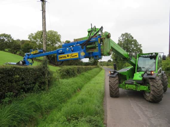 For cutting neatly around telephone poles or pole cable stays then use crab steer on your Telehandler and as you approach the pole or pole stay, use boom retract and then boom extend this gives you a very nibble and accurate cut. It is also a very useful way to achieve extra reach.