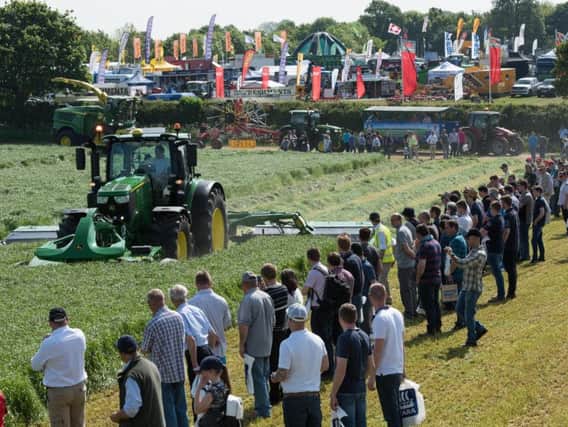 With stand space selling out fast and an impressive line-up of sponsors and partners, Grassland & Muck 2020 is set to be the biggest and best yet. Taking place at Ragley Estate on May 20-21, the event has already sold out over 70% of stands, with all the leading machinery brands snapping up the grass and muck demonstration opportunities to showcase their machines in a working environment