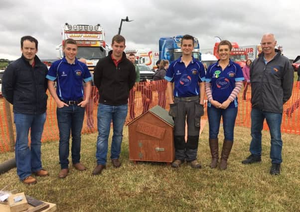 Winners of the Build It Competition sponsored by Tesco were City of Derry YFC. Pictured (left to right) are judge Andrew Semple, Joel Eakin, Gordon Crockett, Cameron Nutt, Lynne Montgomery and judge John Templeton